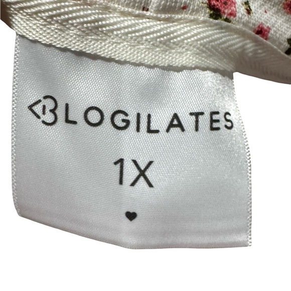 Blogilates Women's
Marshmallow Full Zip Hooded Sweatshirt - Picture 4 of 8